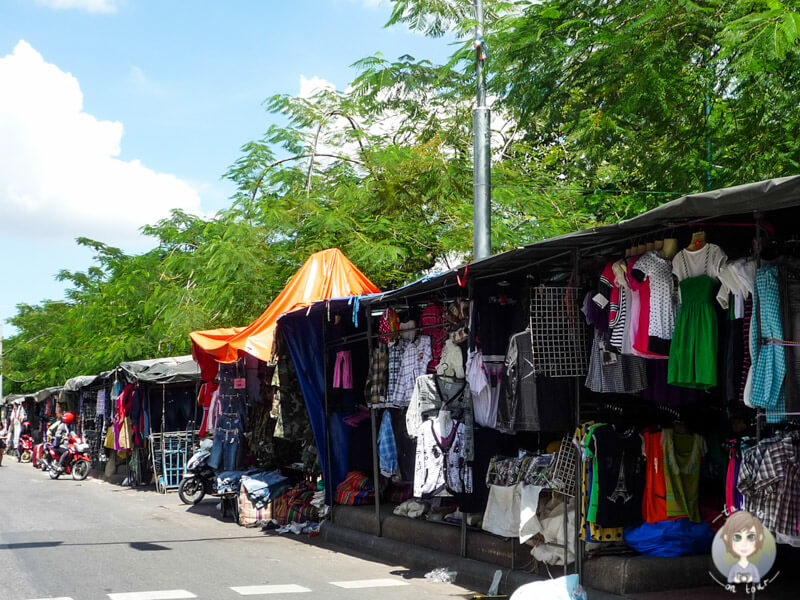 Ein Straßenmarkt in Bangkok, Thailand