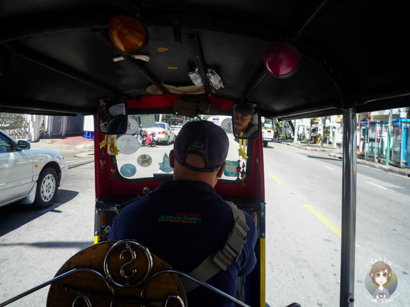 Fahrt mit einem Tuktuk in Bangkok, Thailand