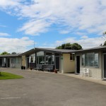 auch Zimmer gibt es im Amber Kiwi Holiday Park