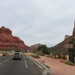 Fahrt durch das Village of Oak Creek und Sedona