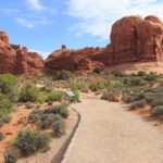 Der Wanderweg zum Double Arch im Arches National Park